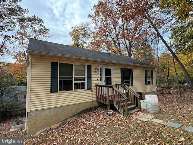 view of front of property