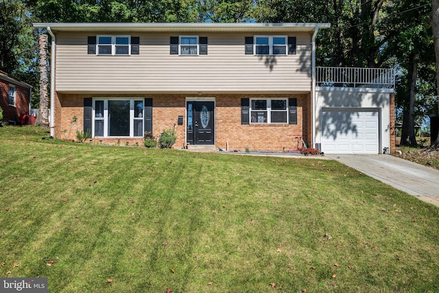 view of front of property featuring a balcony and a front lawn