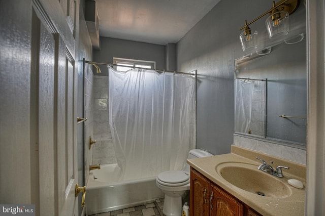 full bathroom with vanity, toilet, and shower / bathtub combination with curtain