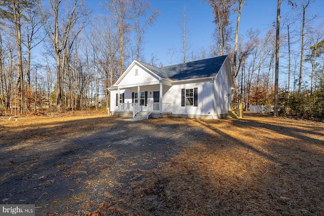 view of front of home with covered porch