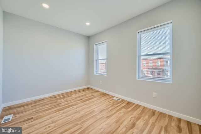 empty room featuring light hardwood / wood-style flooring