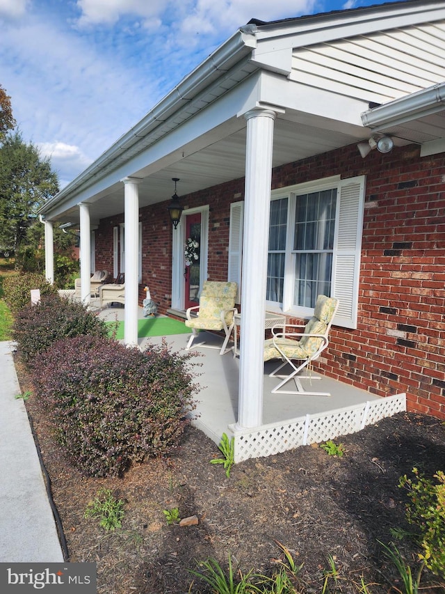 exterior space featuring a porch