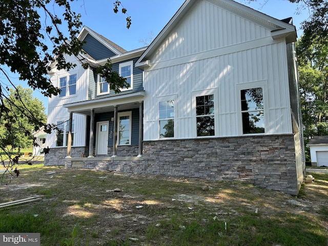 view of front of house