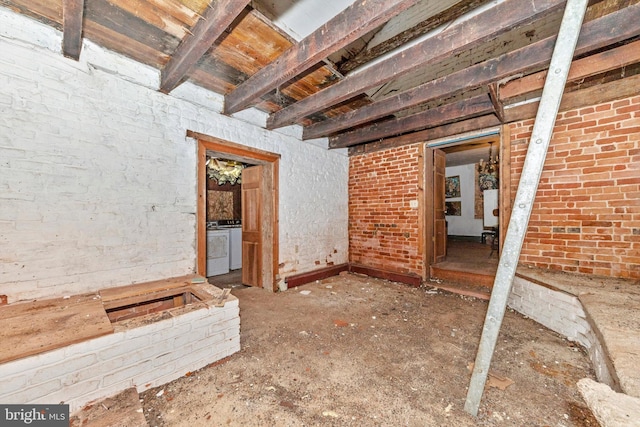 misc room with washer / clothes dryer