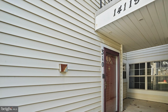 view of entrance to property