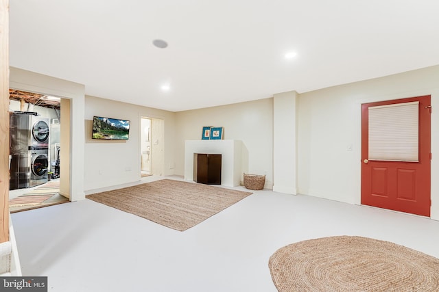 interior space with stacked washer / dryer