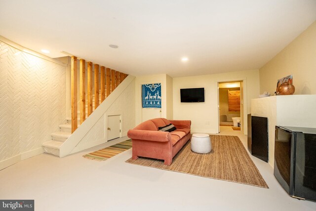 621 Paradise Hts, Oakland, MD 21550 - living room with recessed lighting and stairs
