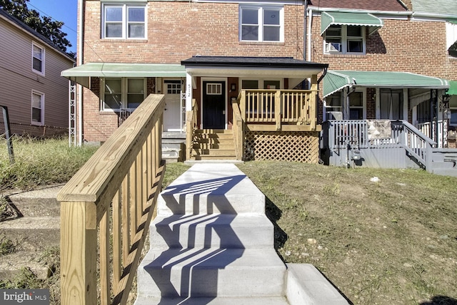 view of front of house with a porch