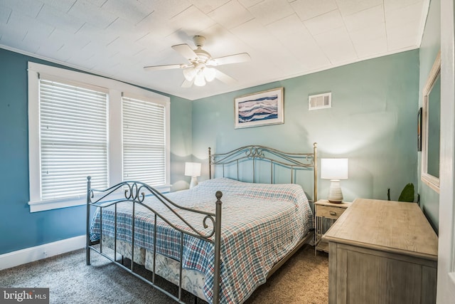 bedroom with carpet flooring and ceiling fan