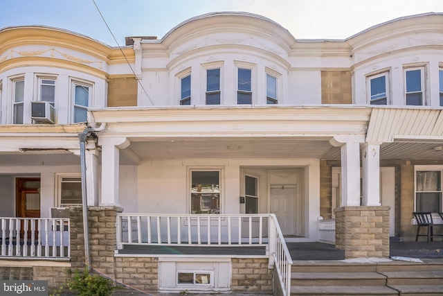 property entrance with a porch