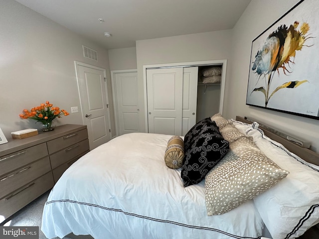 bedroom with a closet