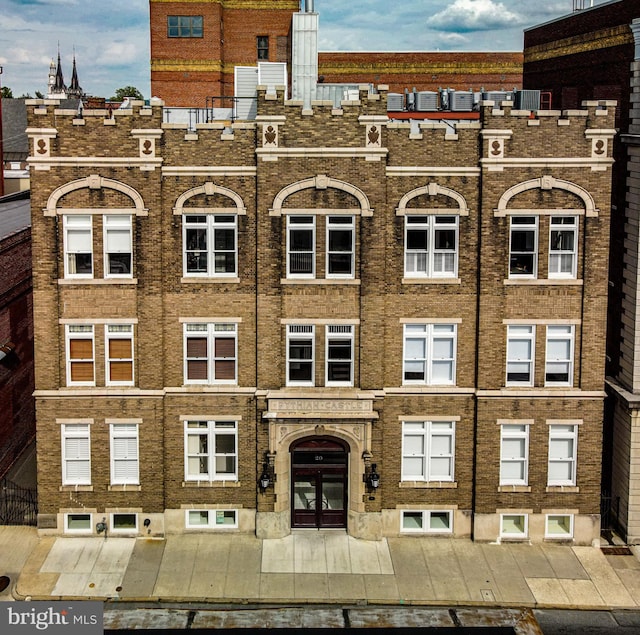 view of building exterior