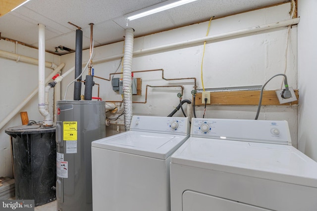 273 Four Seasons Dr, Drums, PA 18222 - laundry area featuring washer and clothes dryer and water heater