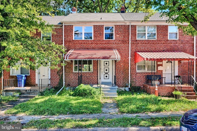 view of townhome / multi-family property