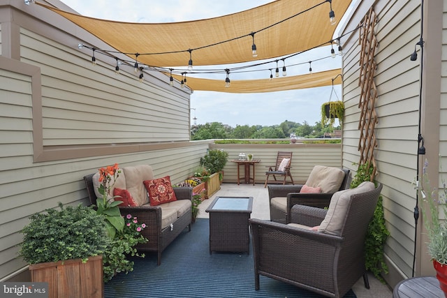 view of patio featuring outdoor lounge area