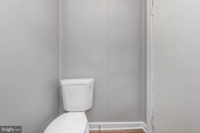 bathroom featuring toilet