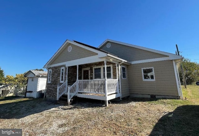 view of front of home featuring a porch