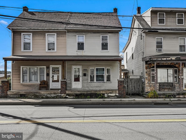 view of front of property with covered porch