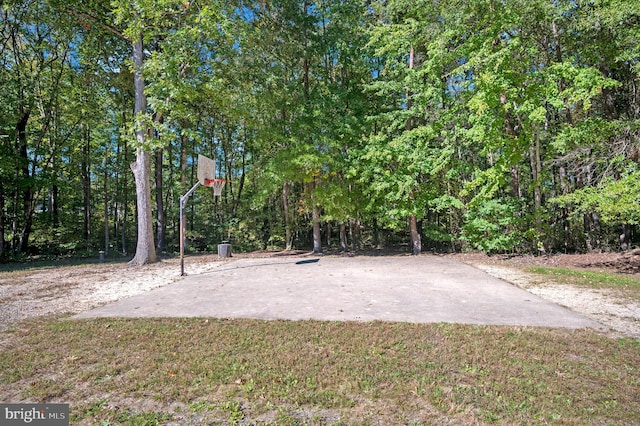 view of patio featuring basketball court