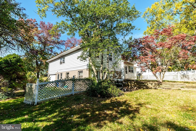 exterior space featuring a yard