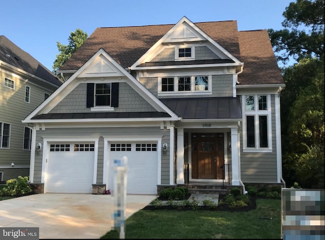 view of front of house featuring a garage