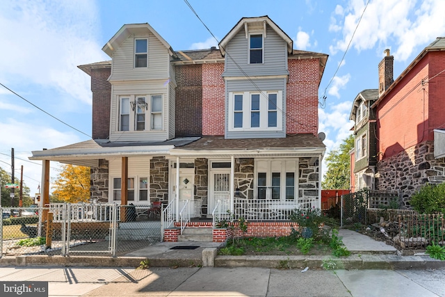 view of front of property with covered porch