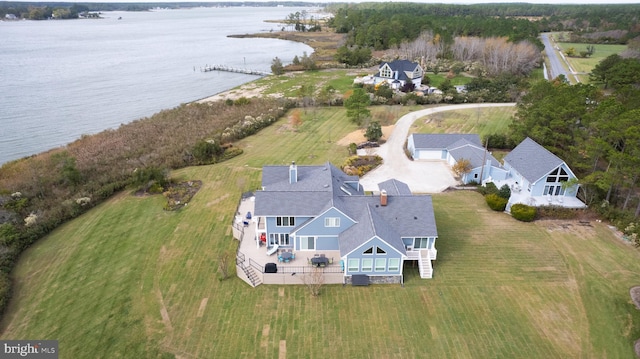 bird's eye view with a water view