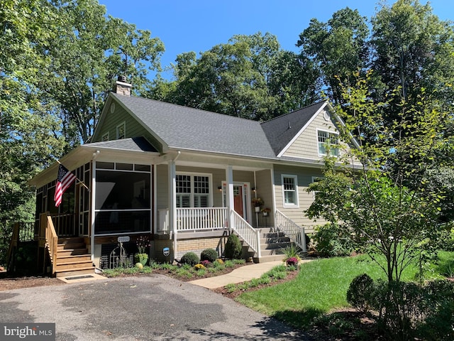 view of front of property