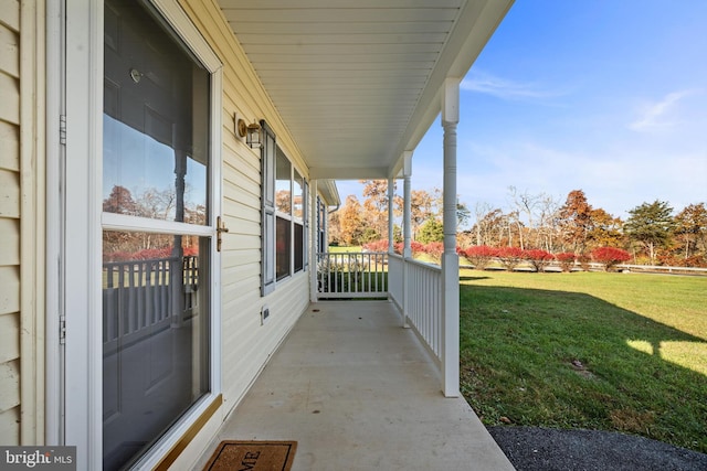 view of patio featuring covered porch