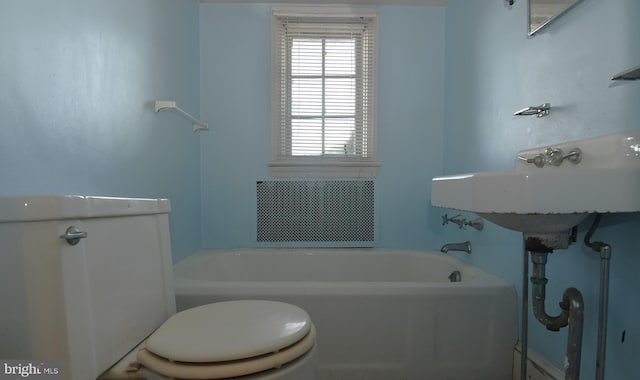 2761 York Rd, Jamison, PA 18929 - full bath featuring a bath and toilet