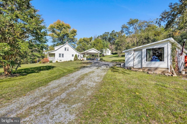 view of yard featuring a carport