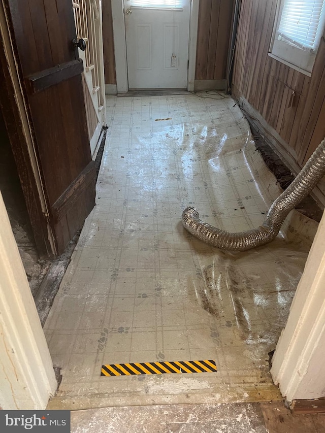 711 6th St, Pocomoke City, MD 21851 - corridor with tile patterned floors