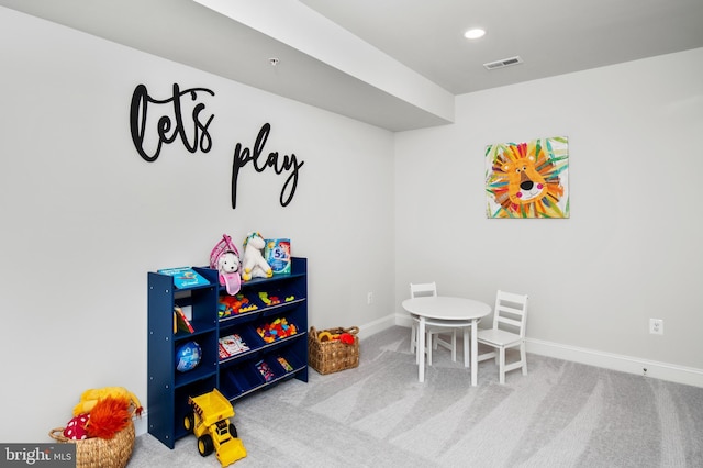 recreation room featuring carpet floors