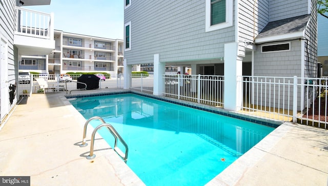 9 134th St Unit 9A, Ocean City, MD 21842 - community pool with a grill and a patio