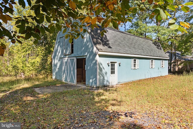 exterior space with a lawn