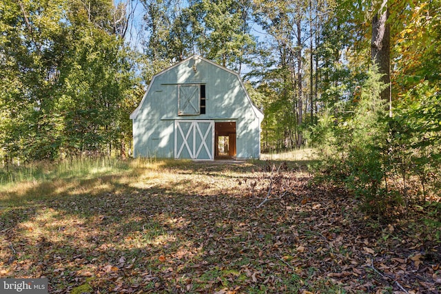 view of outdoor structure