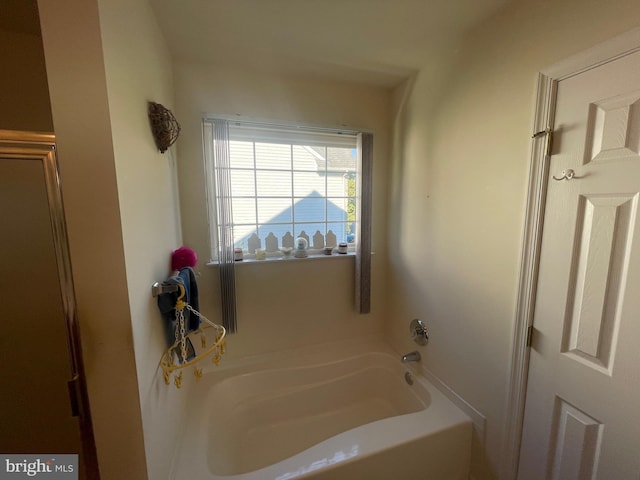 bathroom featuring a bathing tub