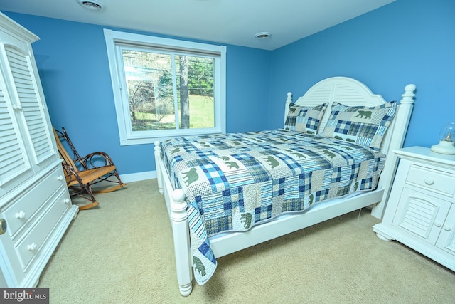 view of carpeted bedroom