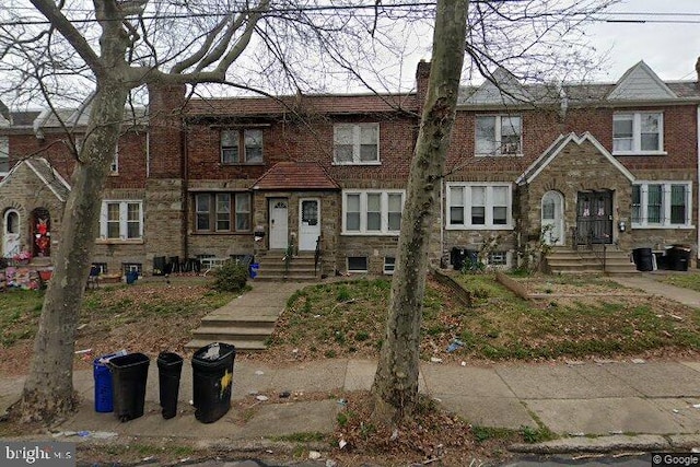 view of townhome / multi-family property