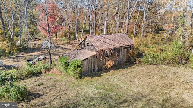 view of outdoor structure