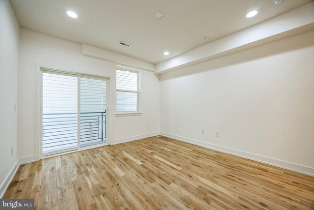 empty room featuring light hardwood / wood-style flooring