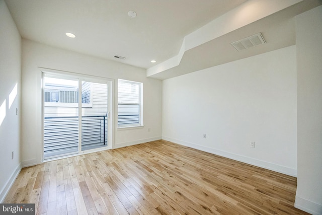 614 W Master St Unit 2, Philadelphia, PA 19122 - spare room with baseboards, visible vents, light wood-style flooring, and recessed lighting