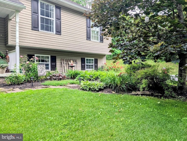 48 W 3rd St, Everett, PA 15537 - view of front of house with a front lawn