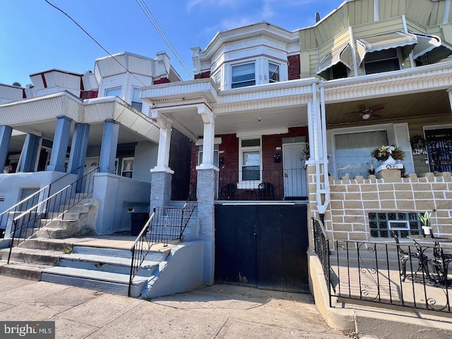 view of front of house featuring a porch