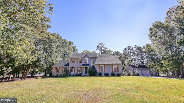 view of front of house with a front lawn