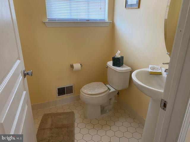 bathroom with toilet