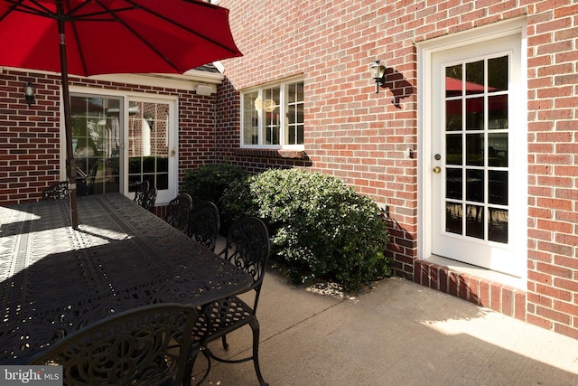 view of patio with outdoor dining space