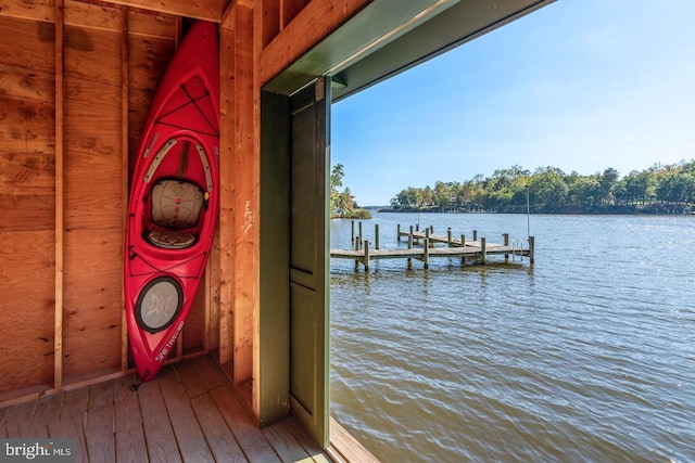 dock area featuring a water view