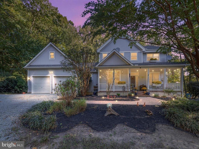 view of front of property featuring covered porch