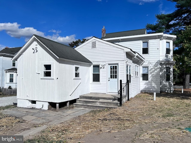 view of front of house
